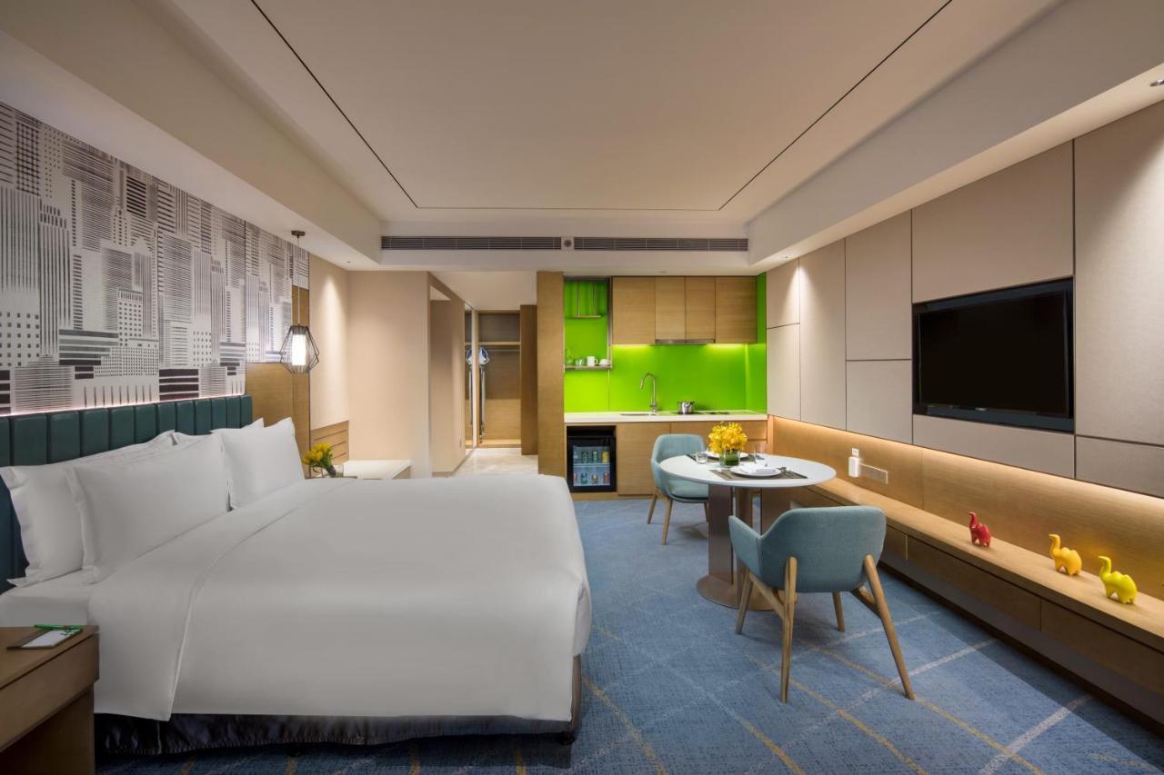 Holiday Inn & Suites Lanzhou Center, An Ihg Hotel Экстерьер фото