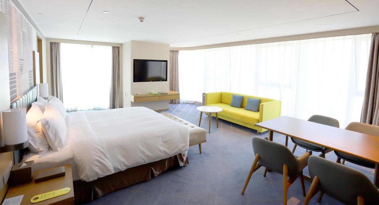 Holiday Inn & Suites Lanzhou Center, An Ihg Hotel Экстерьер фото